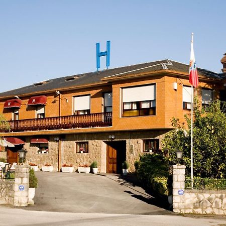 Hosteria Los Sauces Maoño 외부 사진
